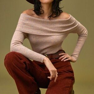 Anthropologie Maeve The Cashmere Collection Off Shoulder pink‎ Sweater Small